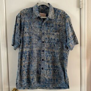 Santiki Men’s Batik Print Hawaiian Style Shirt.